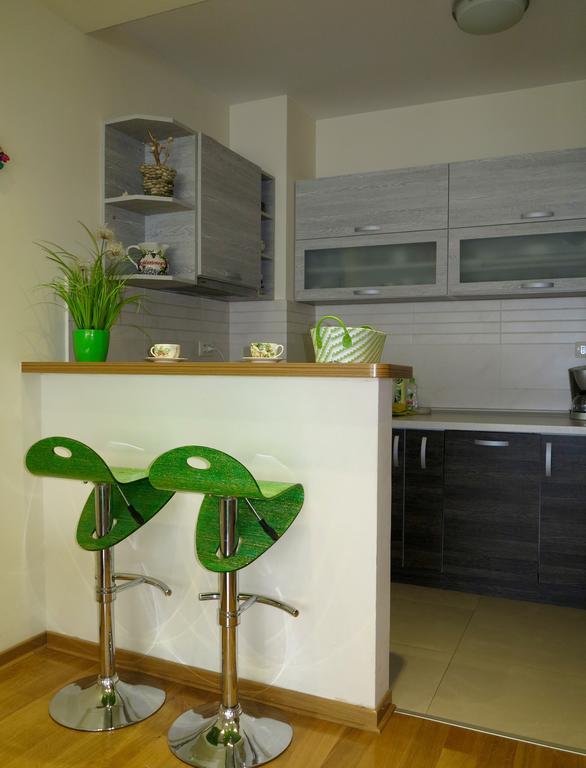Apartment Verdan Bar Exterior photo